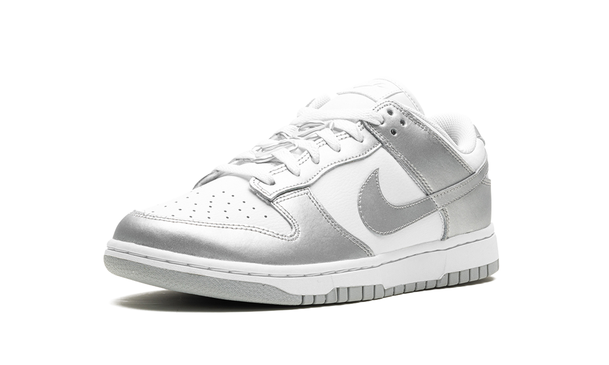 Nike Dunk Low Metallic Silver (Women's)