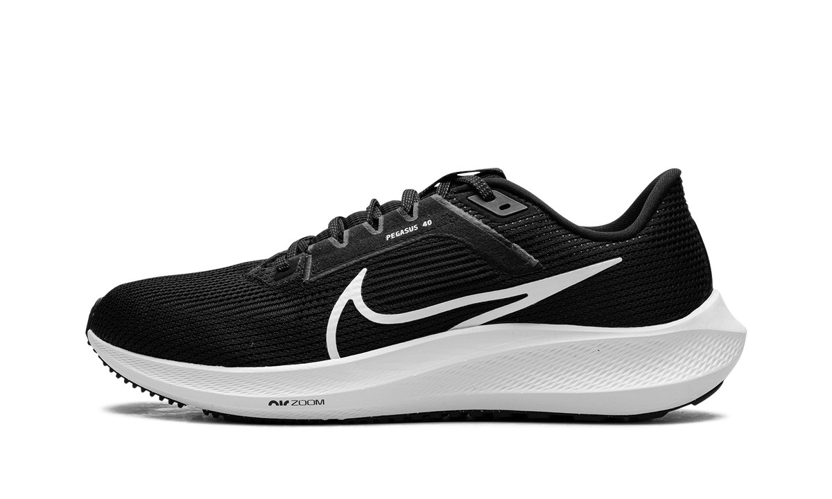 Nike Air Zoom Pegasus 40 Black White