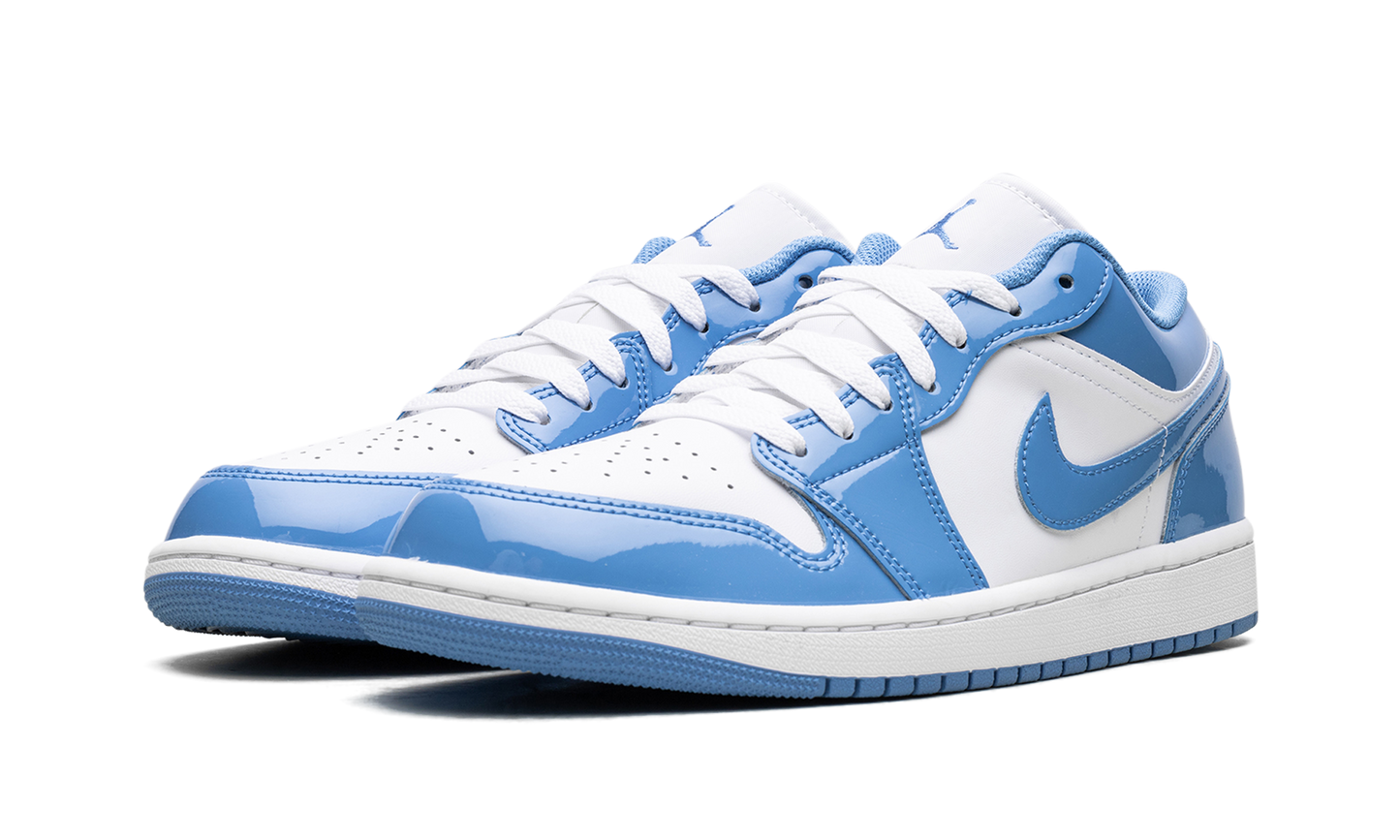 Jordan 1 Low SE White Legend Blue
