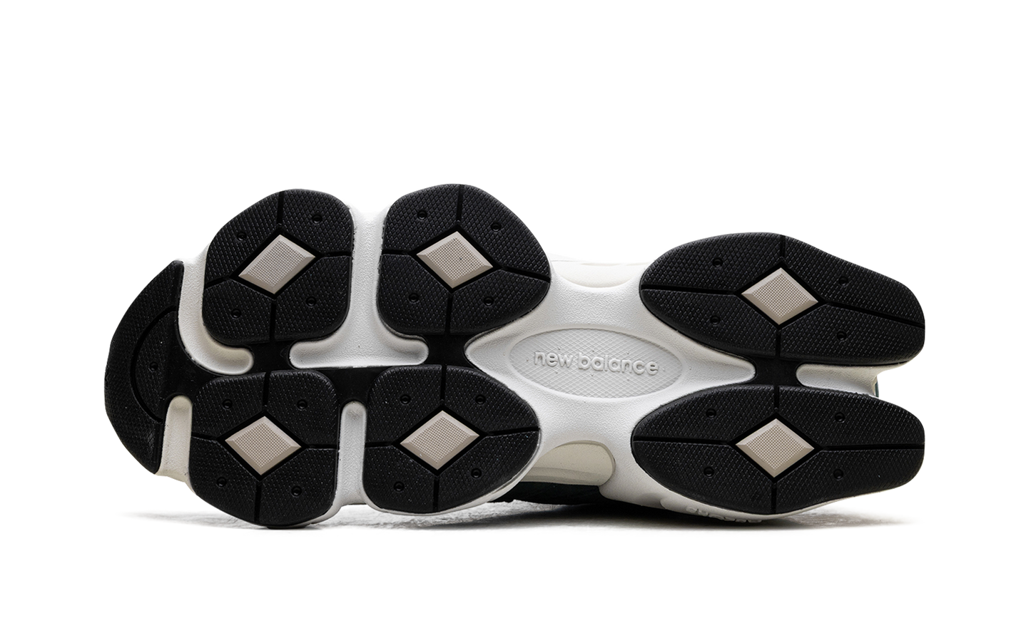 New Balance 9060 New Spruce Angora