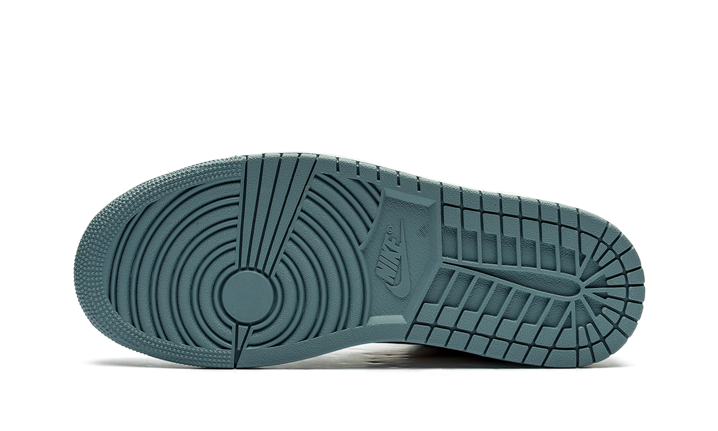 Jordan 1 Low Blue Whisper Dune Red (Women's)