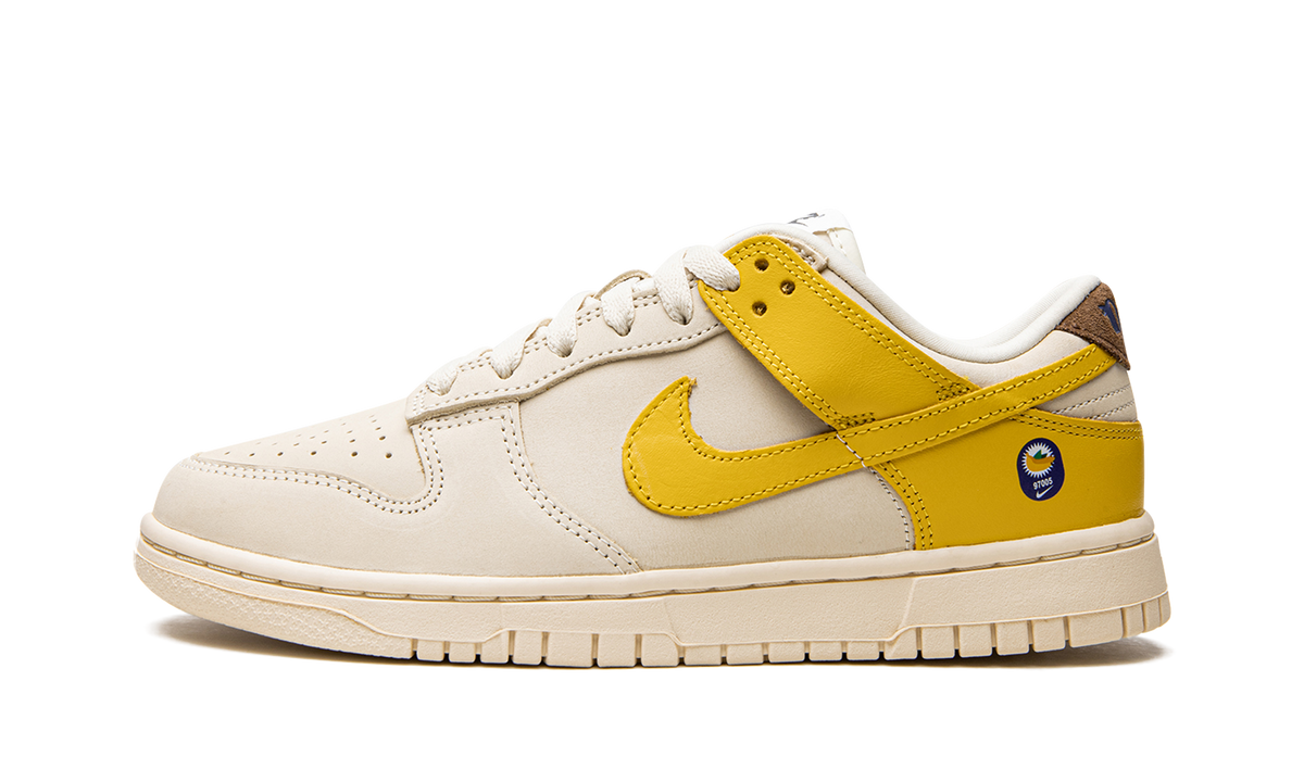 Nike Dunk Low LX Banana (Women's)