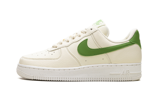 Nike Air Force 1 Low '07 SE Coconut Milk Chlorophyll (Women's)