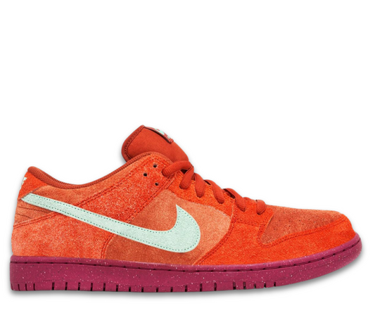 Nike SB Dunk Low Mystic Red Rosewood