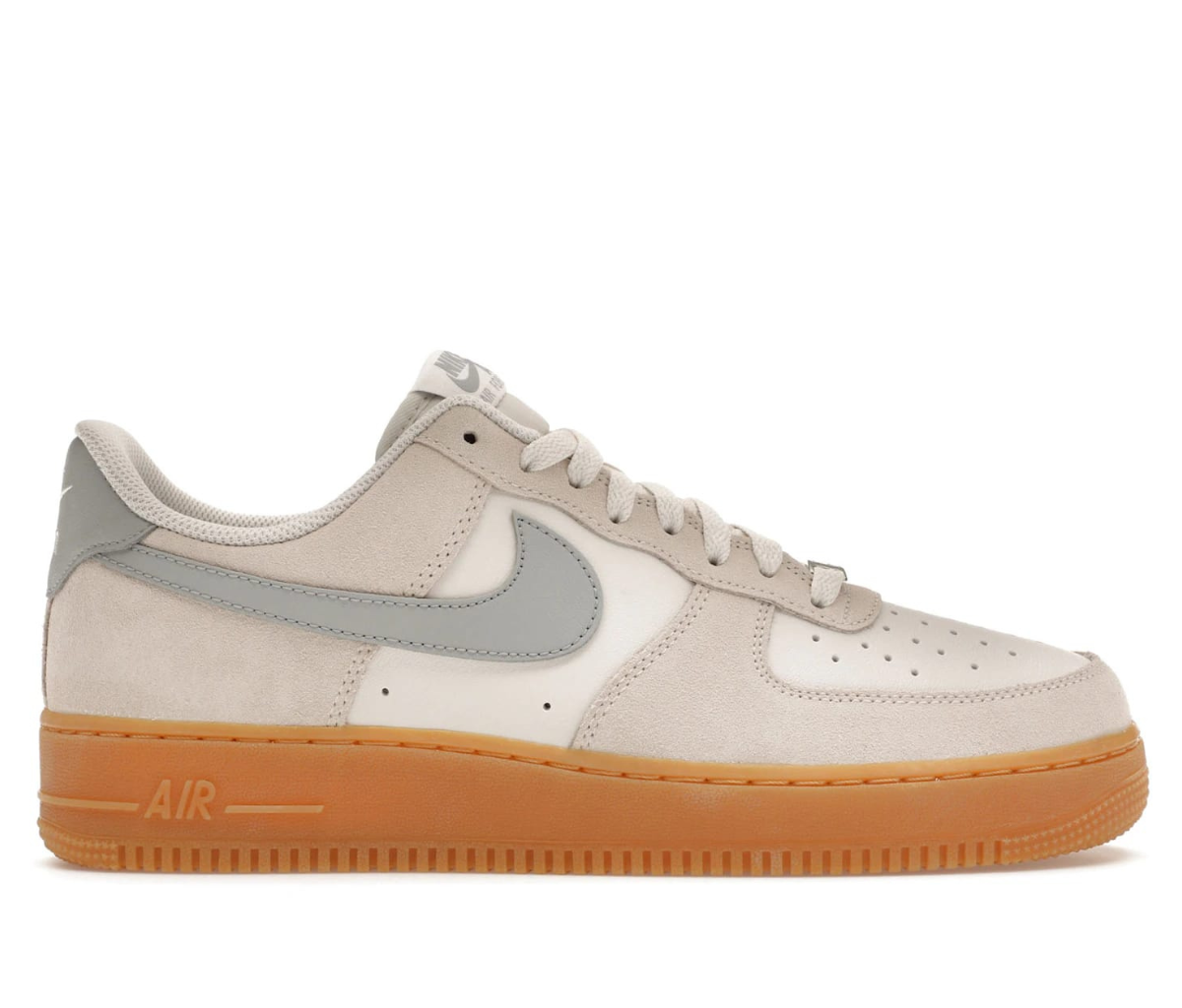 Nike Air Force 1 Low '07 LV8 Phantom Light Smoke Gum
