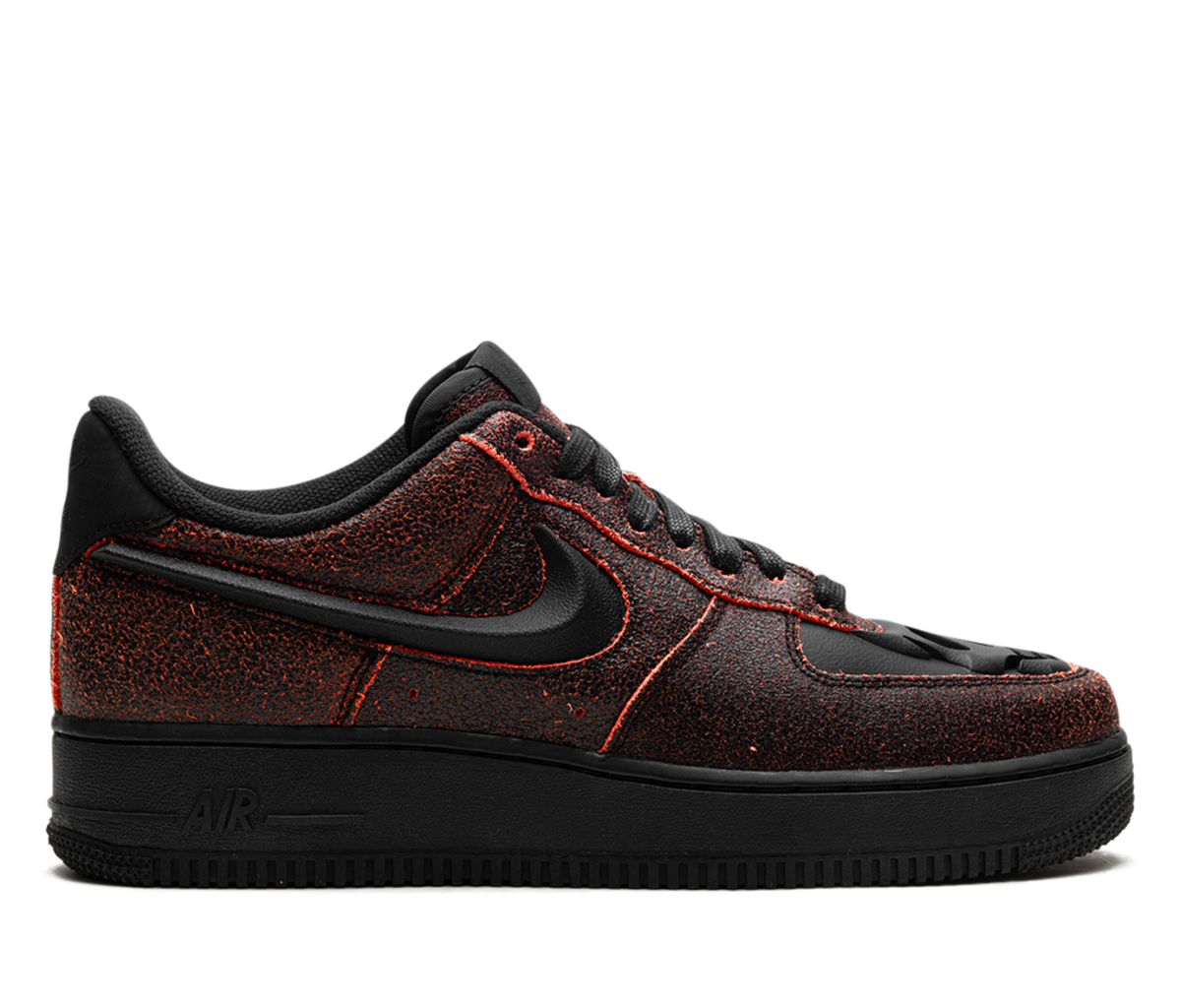 Nike Air Force 1 Low Retro QS Halloween Skull 