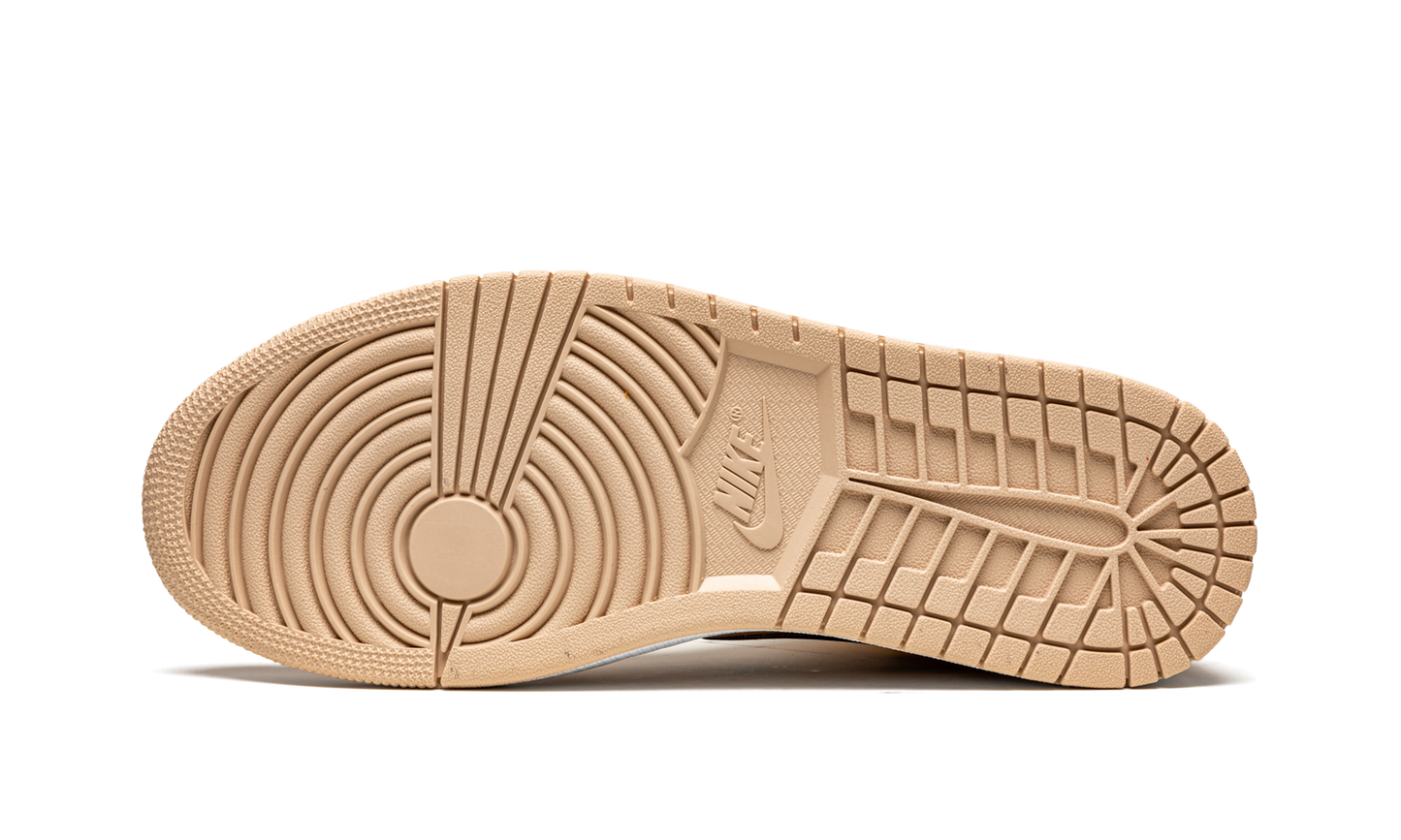 Jordan 1 Mid SE Particle Beige (Women's)