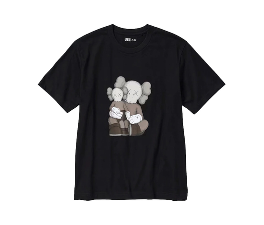 KAWS x Uniqlo UT Short Sleeve Graphic T-shirt (US Sizing) Black