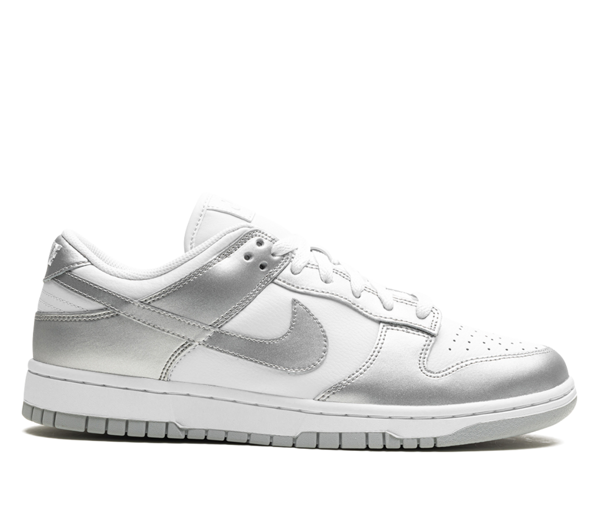 Nike Dunk Low Metallic Silver (Women's)