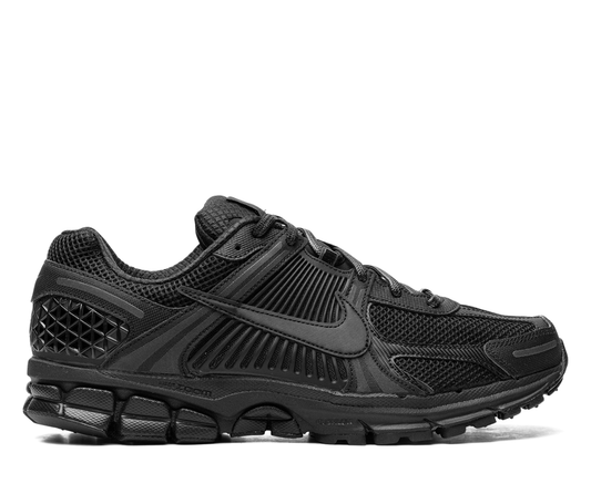 Nike Zoom Vomero 5 Triple Black