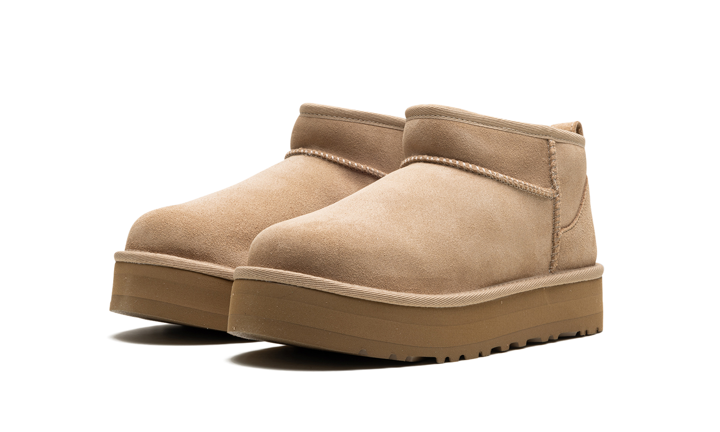 UGG Classic Ultra Mini Platform Boot Sand (Kids)