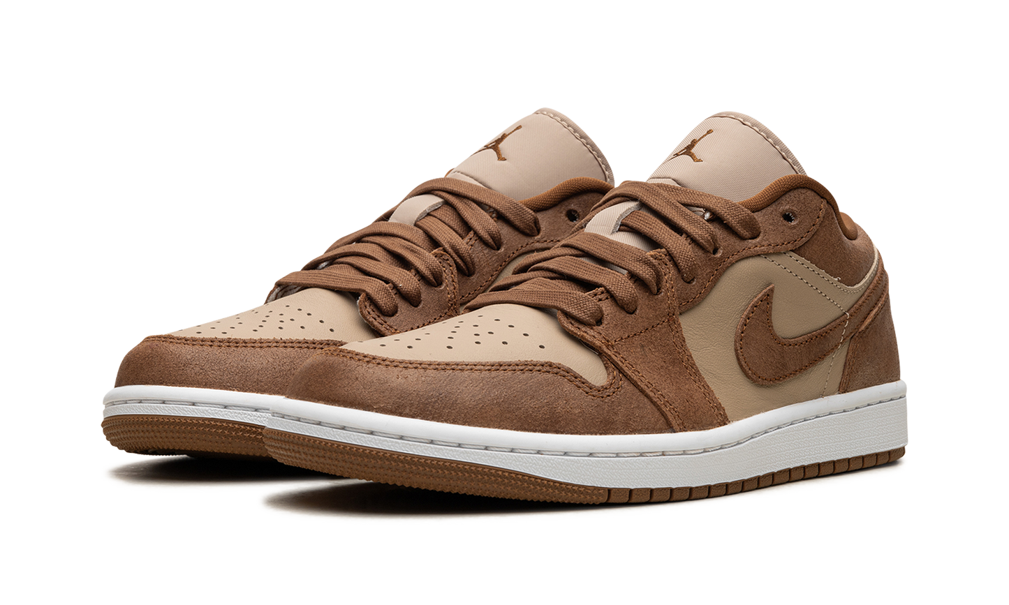 Jordan 1 Low SE Legend Coffee (Women's)