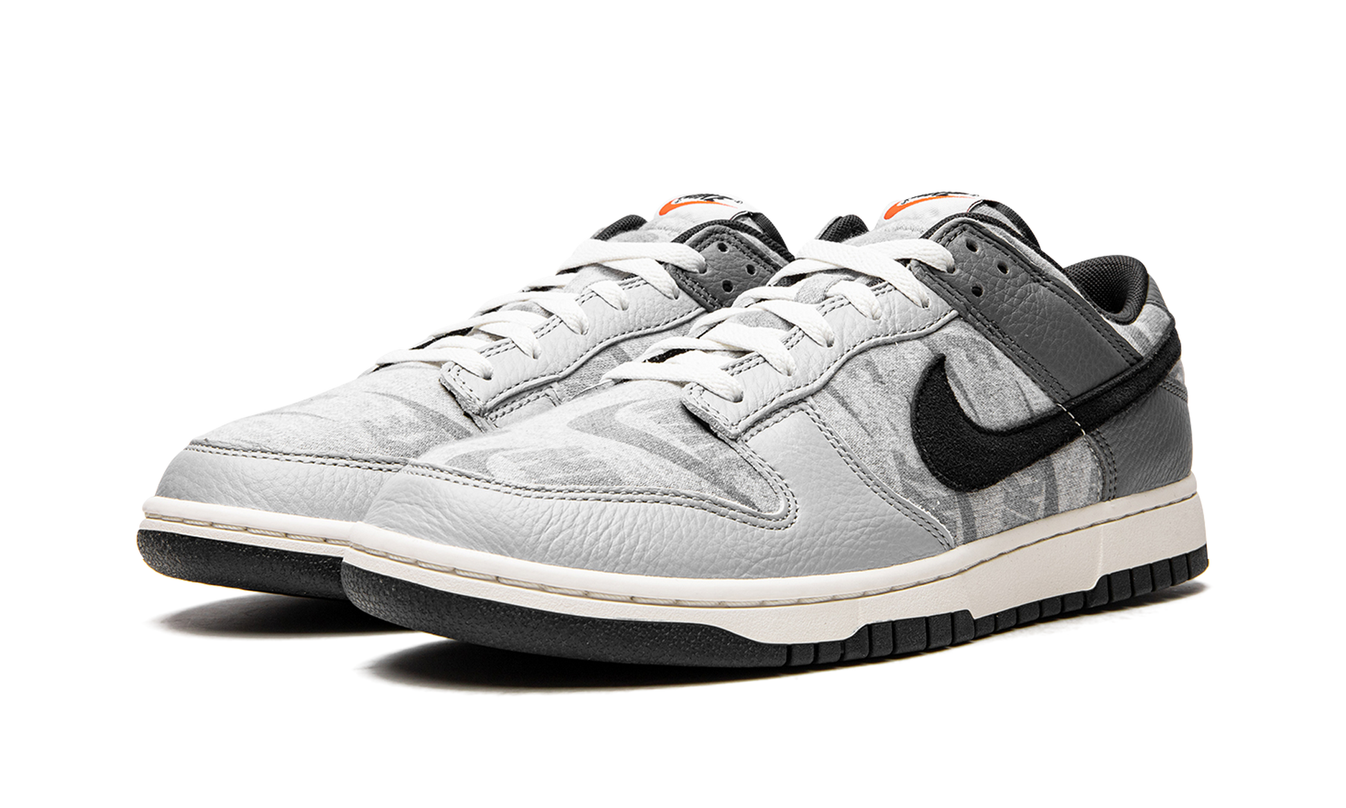 Nike Dunk Low SE Copy Paste