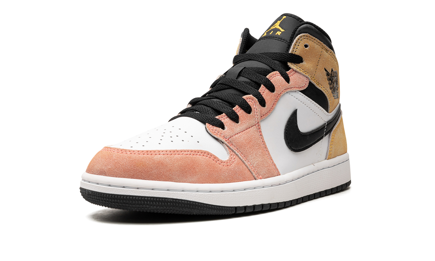 Jordan 1 Mid SE Flight Club