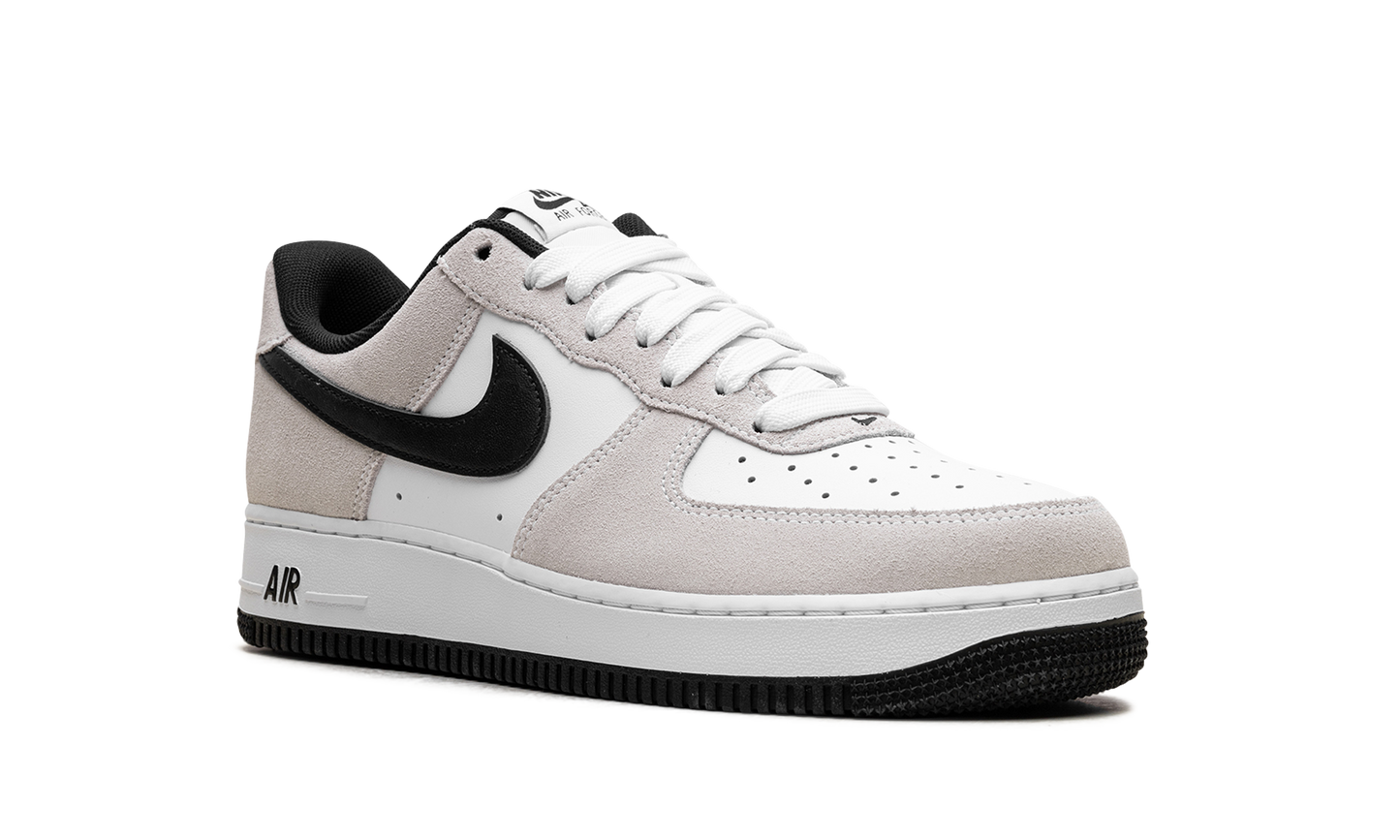 Nike Air Force 1 Low '07 LV8 White Black