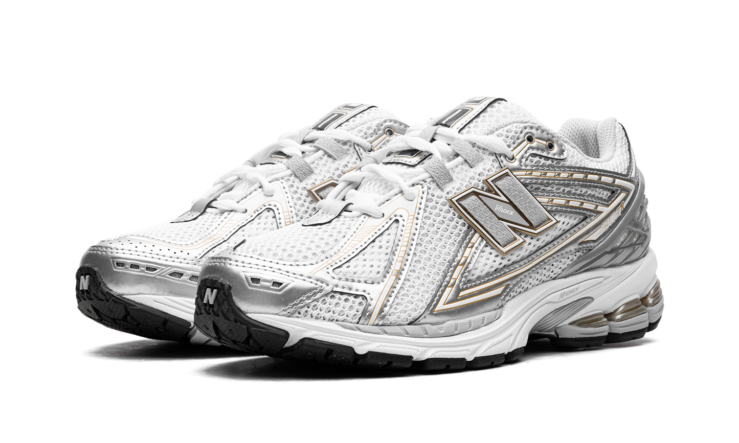 New Balance 1906R White Rain Cloud Silver Metallic
