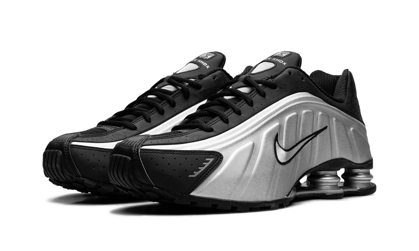 Nike Shox R4 Metallic Silver Black