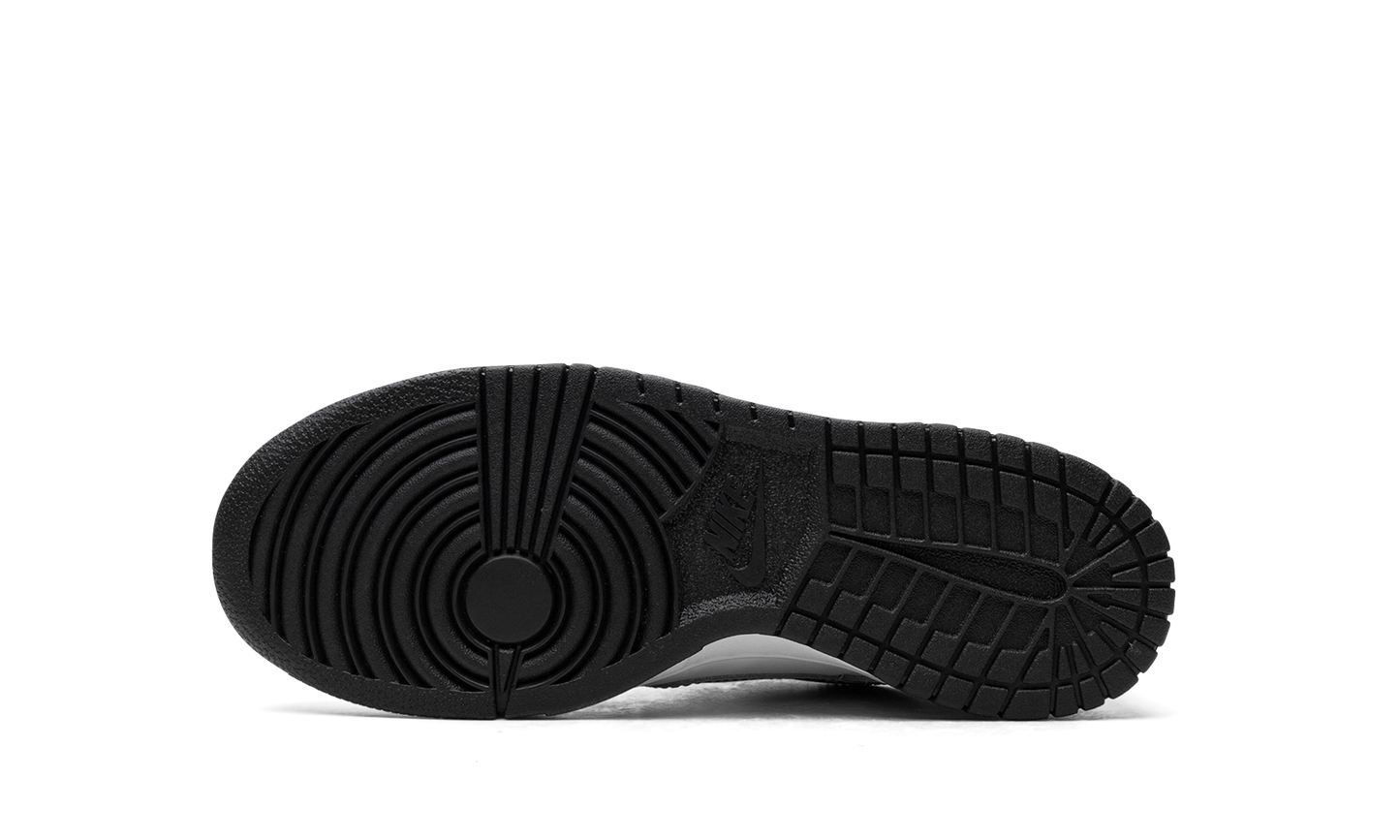 Nike Dunk Low Grey Green Strike (GS)