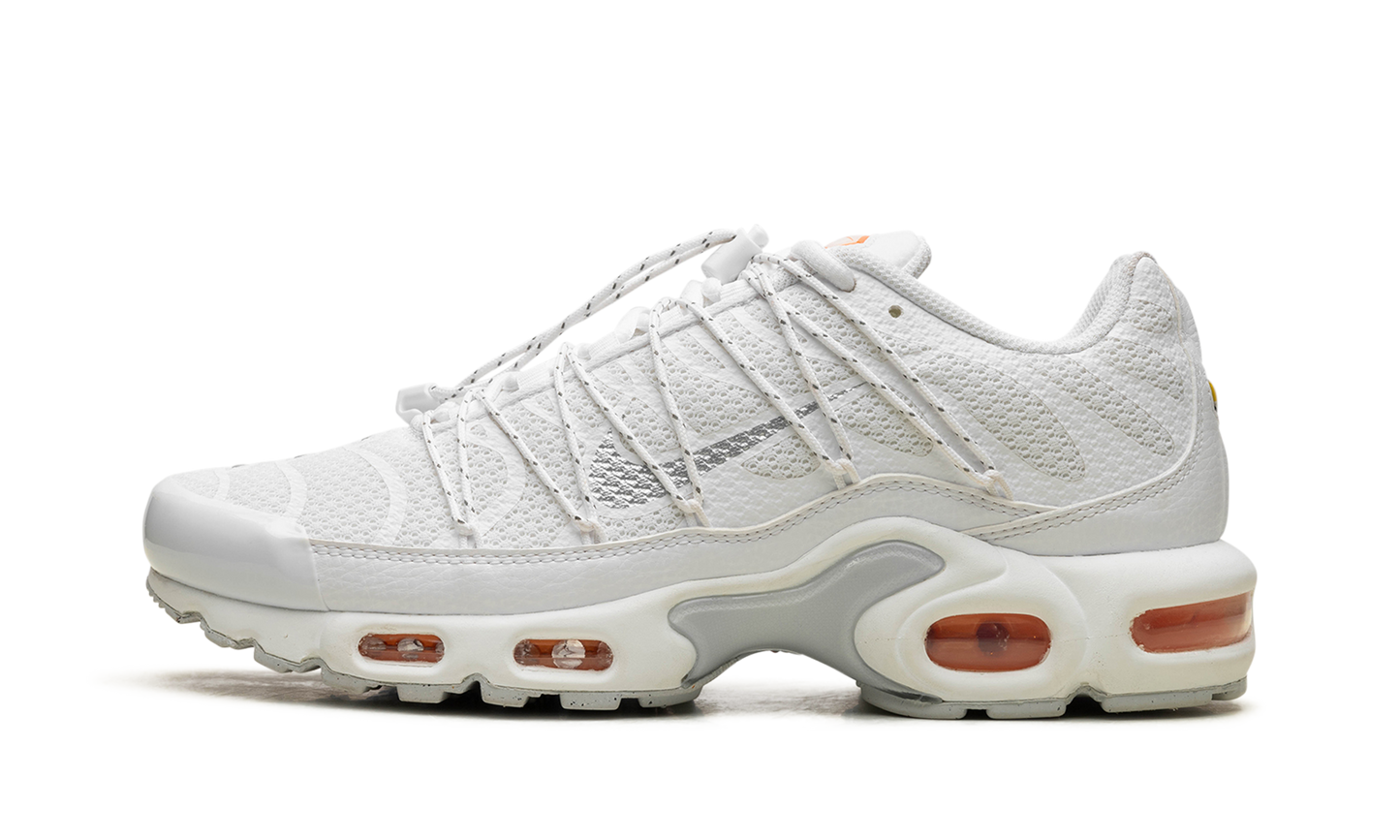Nike Air Max Plus Utility Safety Orange Pure Platinum 