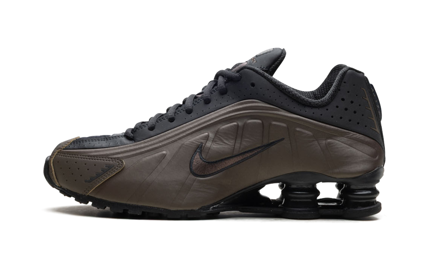 Nike Shox R4 Ironstone Off Noir (Women's)