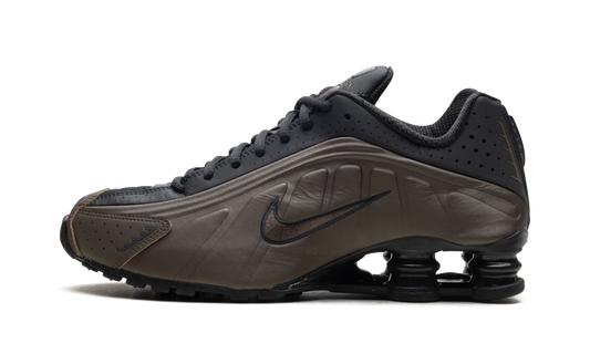 Nike Shox R4 Ironstone Off Noir (Women's)