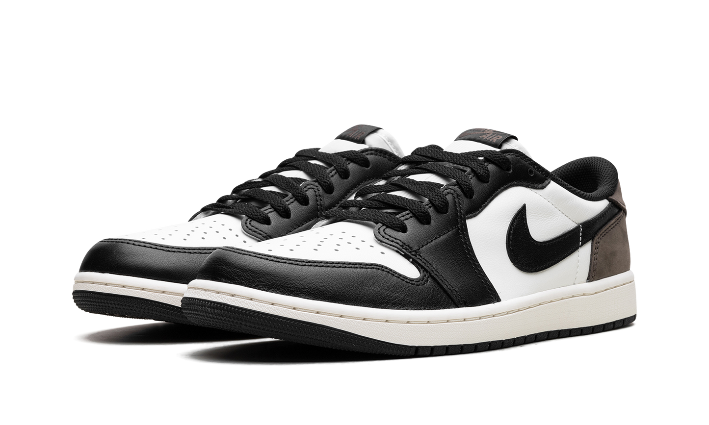 Jordan 1 Retro Low OG Mocha