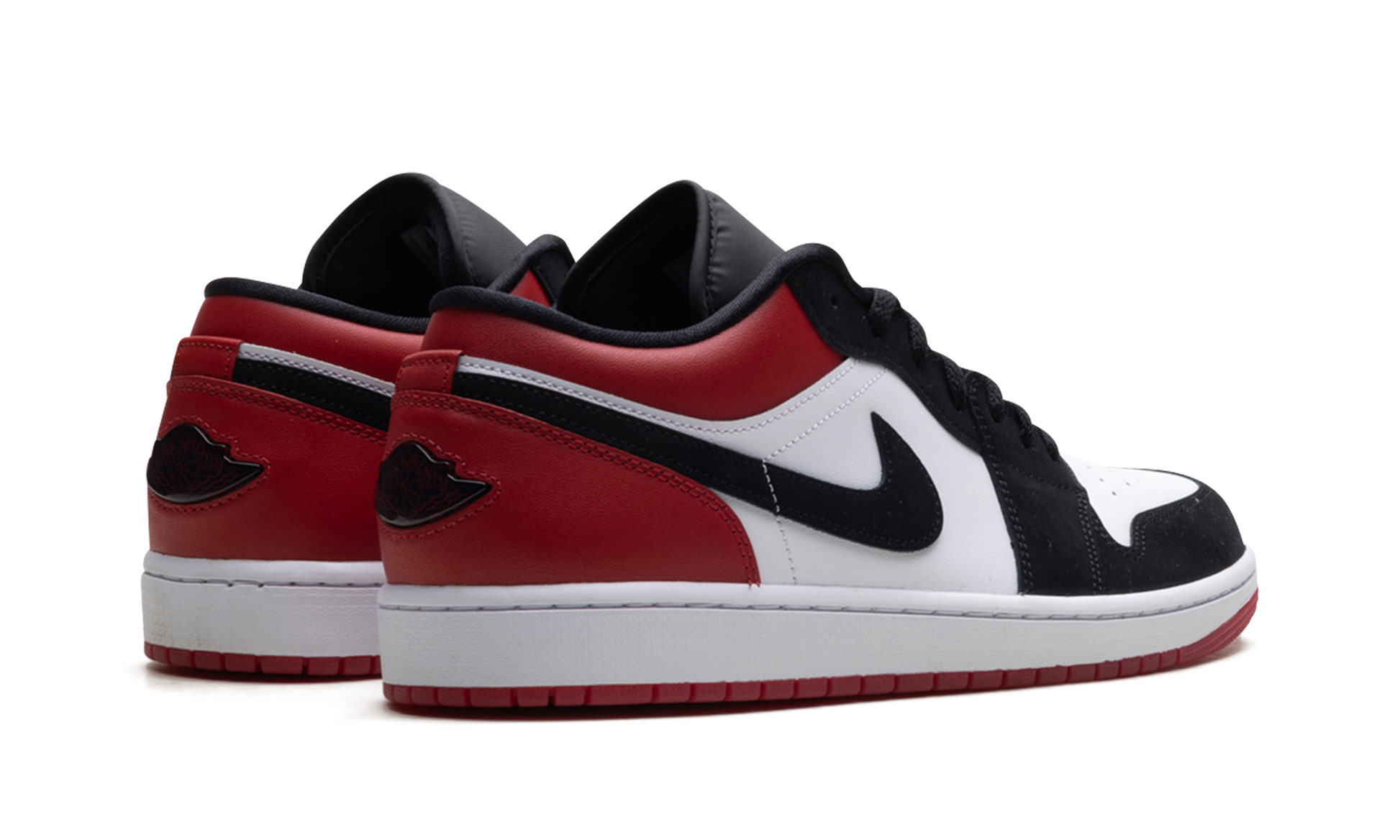 Jordan 1 Low SE Black Toe (2025)