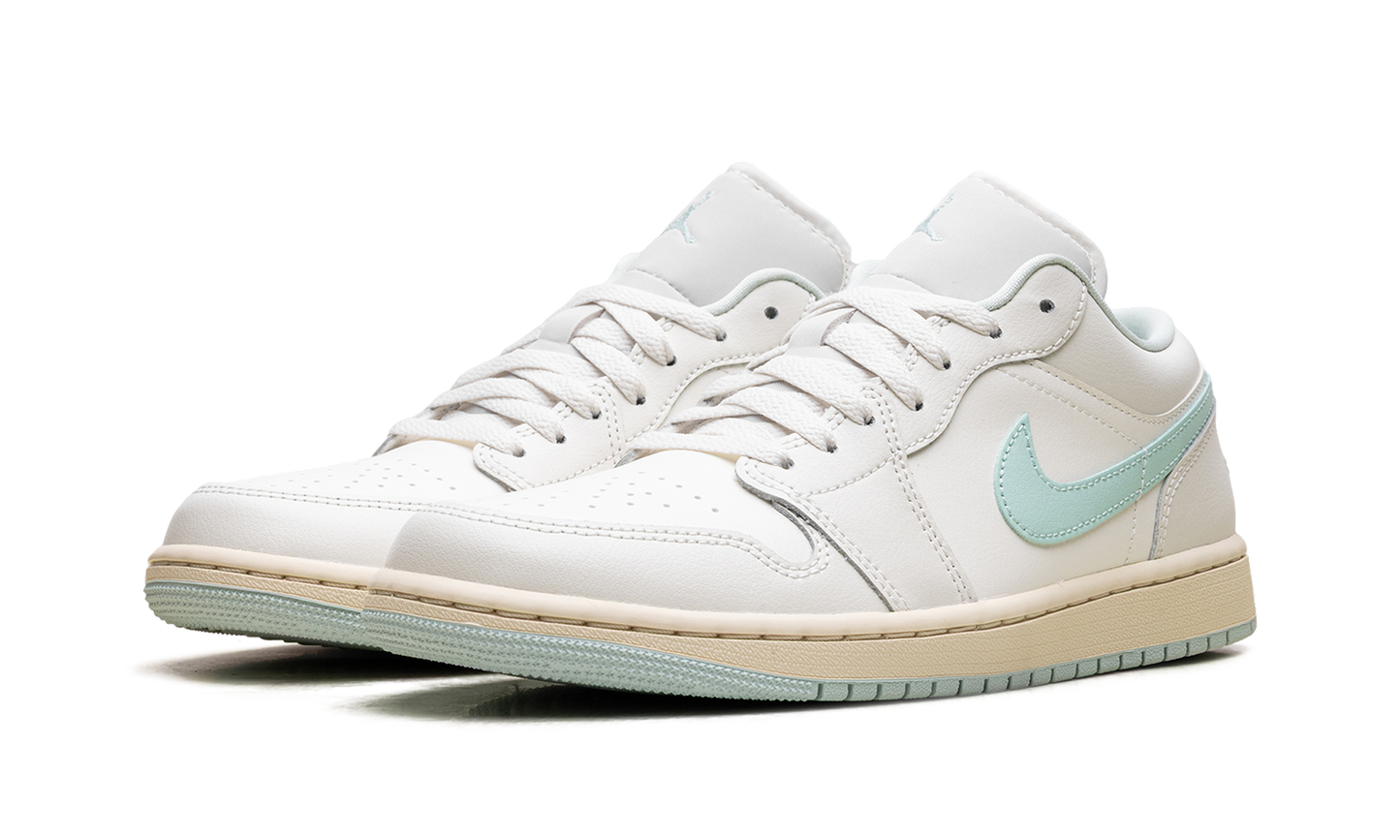 Jordan 1 Low Sail Igloo (Women's)