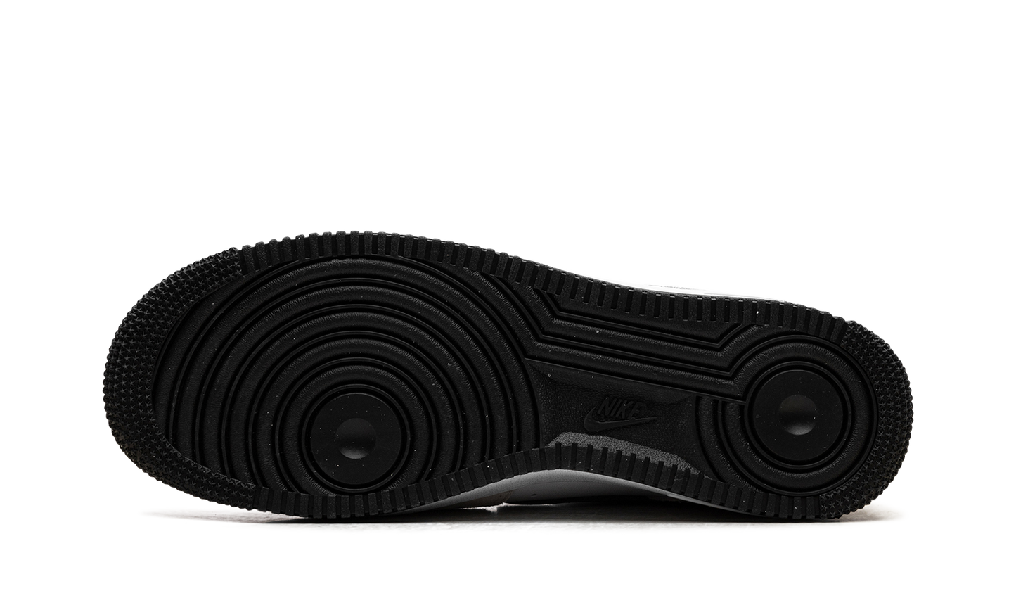 Nike Air Force 1 Low '07 LV8 White Black