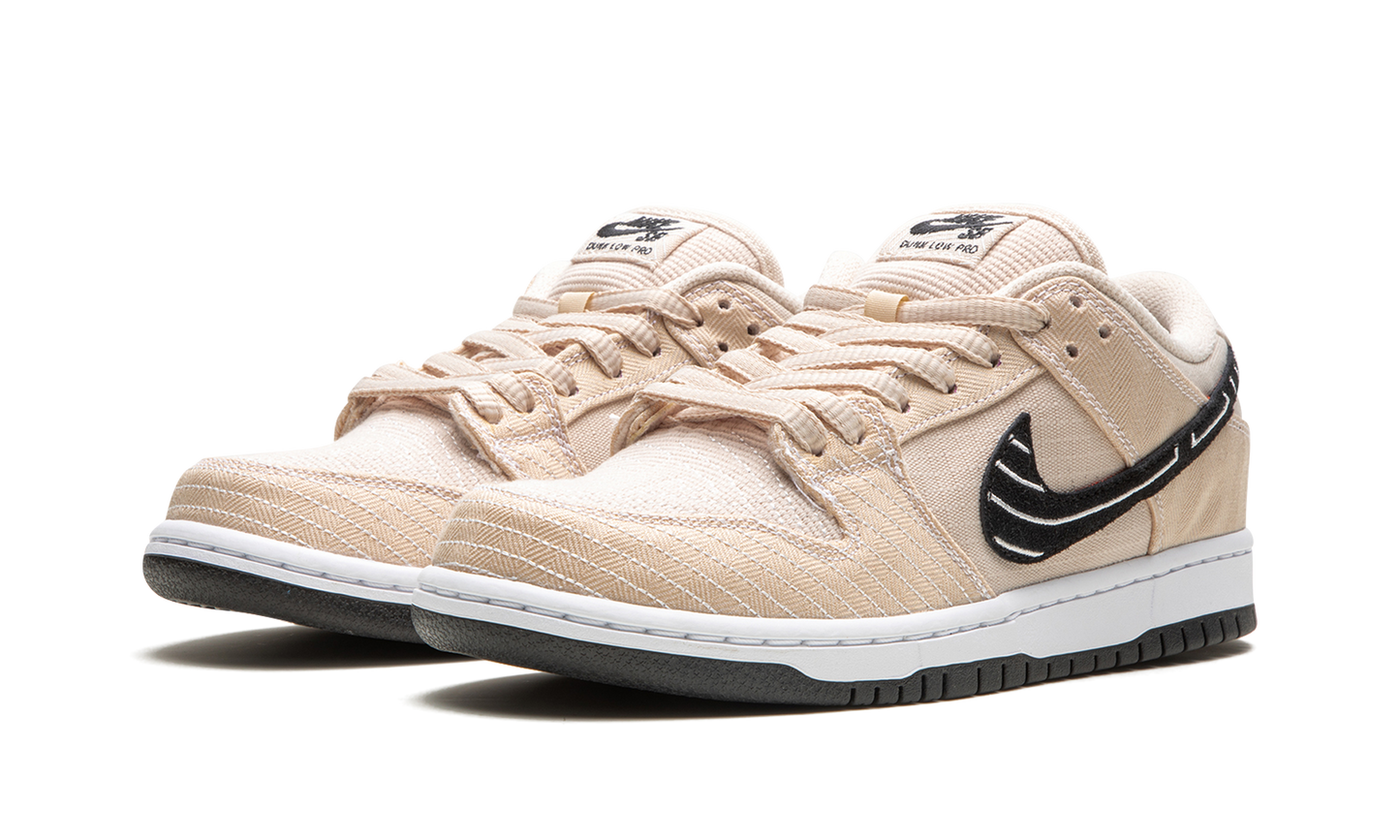 Nike SB Dunk Low Albino &amp; Preto 