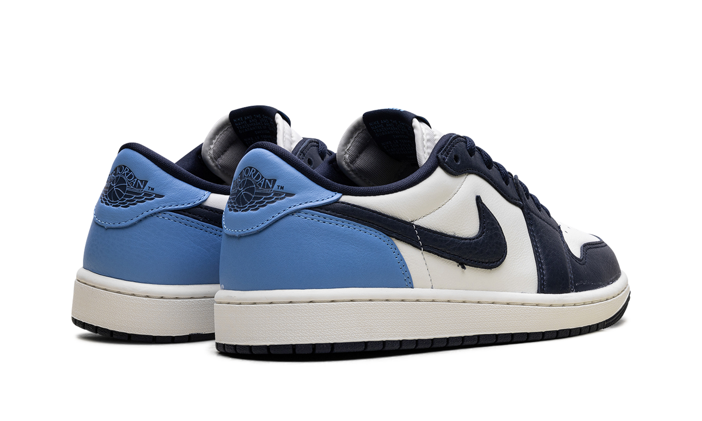 Jordan 1 Low OG Obsidian UNC