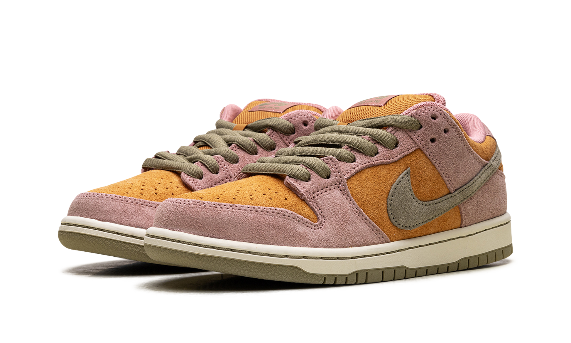 Nike SB Dunk Low Red Stardust